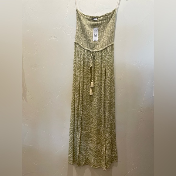 Bila 77 Green Patterned Maxi Dress - Picture 1 of 2